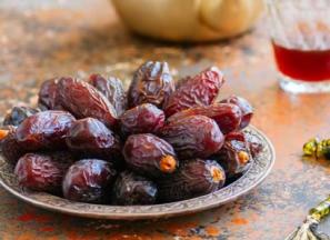 قیمت خرید خرما صادراتی پیارم + مشخصات، عمده ارزان